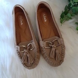 Link Flat Shoes Size 2